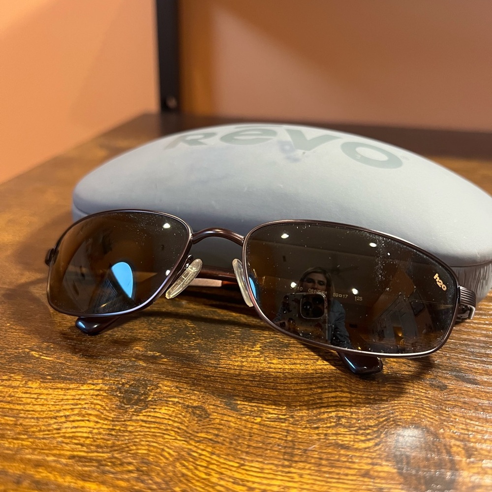 Rēvo polarized sunglasses
